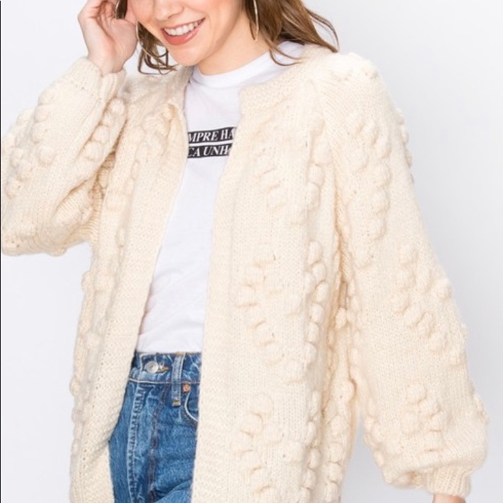 Heart Pom Pom Cardigan 💗